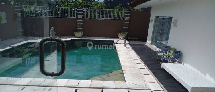  Rumah Semi Villa  Furnished Bagus HGB - Hak Guna Bangun di Denpasar Barat 1