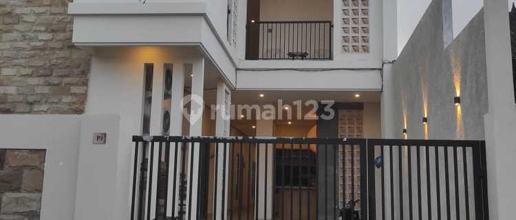 Cheap Boarding House in West Denpasar 184 M² Freehold Certificate 1