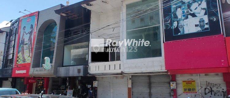 Ruko 3 Lantai KUTA SQUARE, DEKAT PANTAI KUTA 1