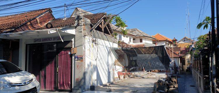 Langka tanah di jalan utama komersial area Kuta  1