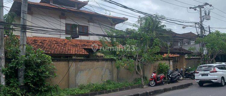 Very Strategic Location Land In The Main Petitenget Road, Bali 1