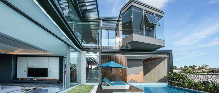 Beautiful Minimalist Modern Mix Industrial Villa At Umalas, Bali 1