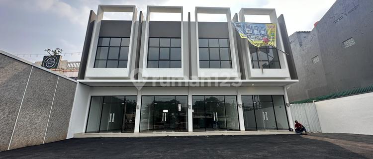 GOOD STRATEGIC SHOPHOUSE 10 MILLION DOWNPAYMENT NO FLOOD COMFORTABLE EASY PROCESS UNTIL DEED 1