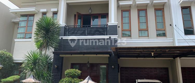 Dijual Rumah Cantik Siap Huni 2 Lantai Di Jakarta Selatan 1