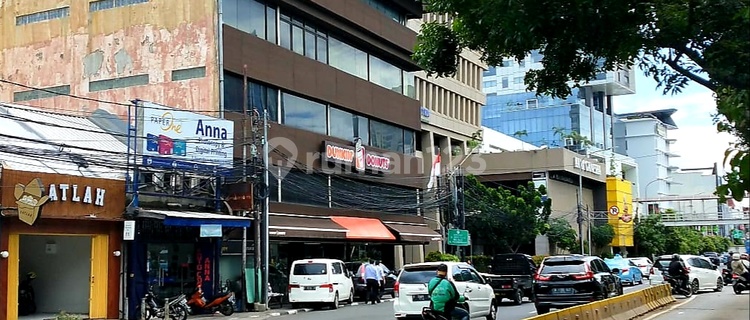 For Rent: Shop House ex. EATLAH Jl. Hayam Wuruk Central Jakarta, Land Area: 210 // 10.25 1