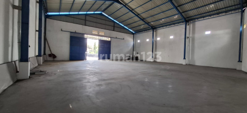 Ready-to-Use Strategic Warehouse in Bawen A4556 1