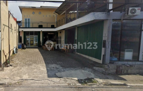 Two-Story Ready-to-Use Shop House in West Ungaran A5268 1