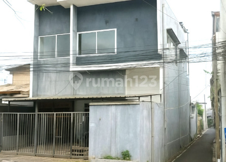 Ruko Tiga Lantai Strategis Bagus Di Gajah Mungkur A4708 1