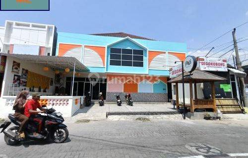 Hotel Dan Resto 2 Lantai Jual di Semarang Barat A1614 1