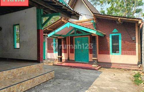 Rumah Asri Dan Siap Jual di Magelang A0896 1