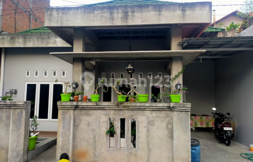 Good Ready-to-Live House in West Semarang A4726 1