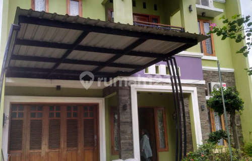 Rumah Sewa Dua Lantai Strategis di Bsb Mijen A5325 1