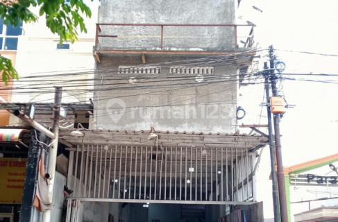 Ruko Tiga Lantai Siap Pakai Di Pedurungan A4893 1