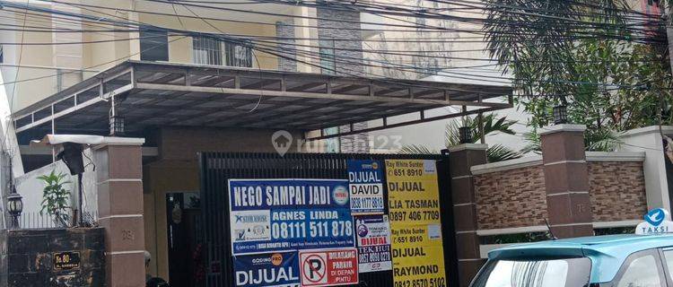 Jual cepat rumah area tomang harga hampir njop 1