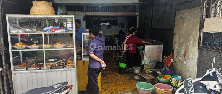 Rumah kota glodok  jual cepat flash sale tempat usaha masih jln harga njop 1