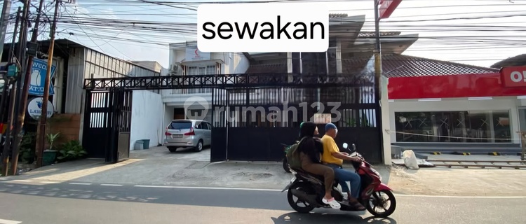 Shop House in Pasar Rebo Hand in Hand 1