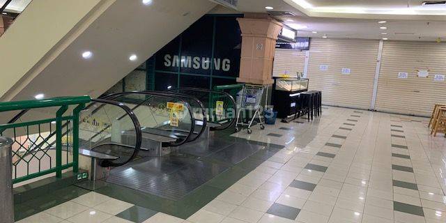 Kios Gandeng Itc Fatmawati Selantai Dengan Hari Hari Supermarket 1