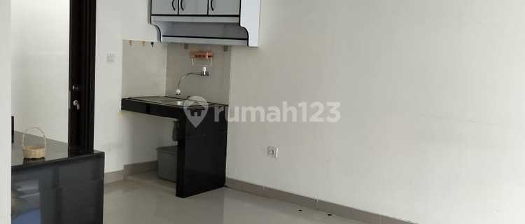 Disewakan Murah Rumah Pik 2 Cluster Cleveland, Jakarta Utara 1