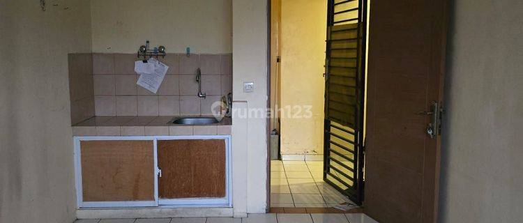 Disewakan Apartemen Palm Mansion, Jakarta Barat 1