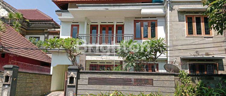 KAN RUMAH FULL FURNISHED DI RENON, NYAMAN DAN STRATEGIS 1