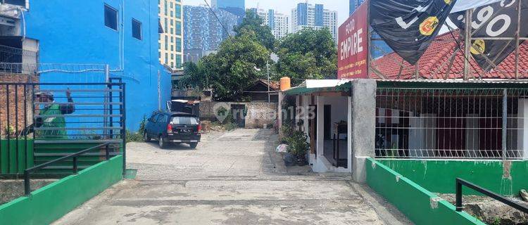 Ruko Terawat Pinggir Jalan Raya Dekat Akses Ke Kpkas 1