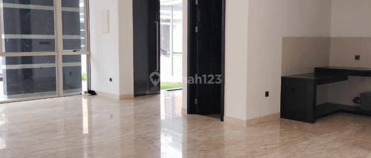 Rumah Baru 3 Lantai Cluster Chopin, Bagus Dan Rapi 1