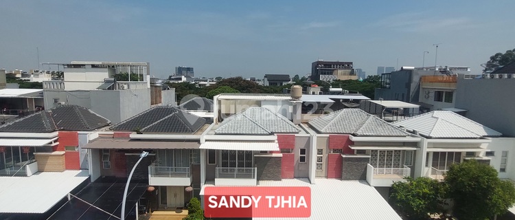 Golf Lake Residence House Size 10x20 1