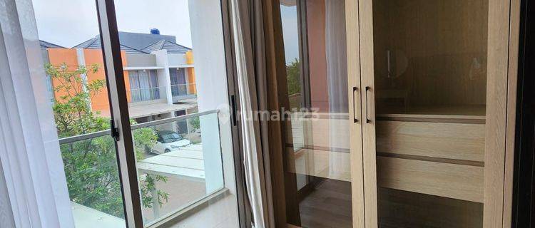 *dijual*rumah Pik 2 Tahap 2hawaii6x12.5m² || Full Furnish Interior || Shmharga: 2.9m Nego Bagi Yang Berminat Bisa Hubgi Saya Chen Lie Shien 089635643184.thanks. 1