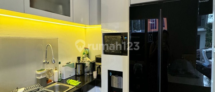 PIK2 Corner House 11x10 1