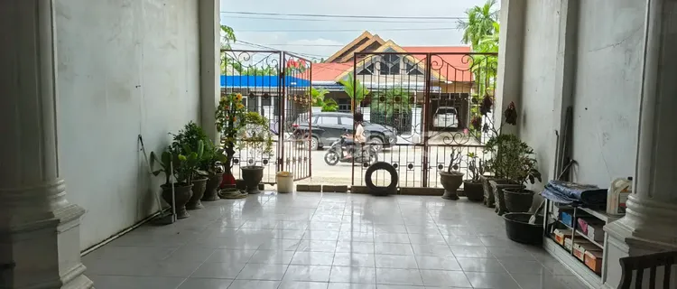 Dijual Cepat - Kosan + Rumah Tinggal + Gudang Strategis Dikendari 1