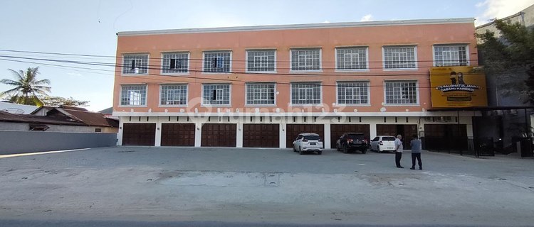 Strategic Shop House for Rent Near MTQ 1