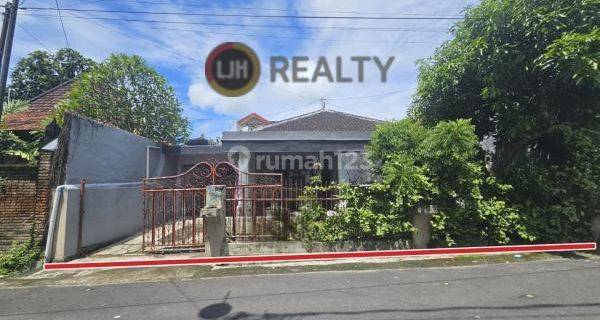 4 bedrooms house for sale at Kediri, Tabanan, strategic location, only 10 minutes to Tabanan Hospital 1