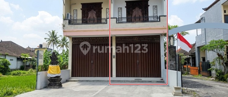 Shop House for Sale in a Densely Populated Area 1