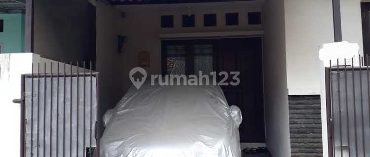 For Sale Cheap 2 Bedroom 2 Bathroom Strategic House Near Lebak Bulus MRT Station In East Ciputat 1