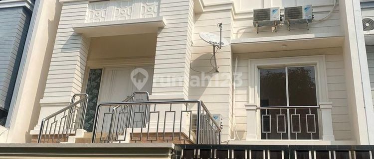 For Sale Quick Town House Emerald BGM PIK 8x14 3 floors 1