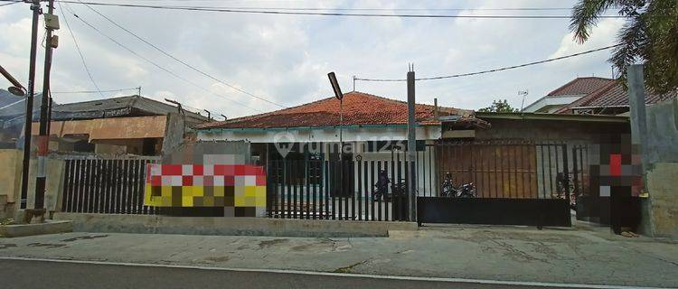 Rumah bobrok dijual hitung tanah di Puspowarno  1