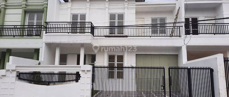 Dijual Rumah Minimalis di Sambiroto Alamanda Residence 1