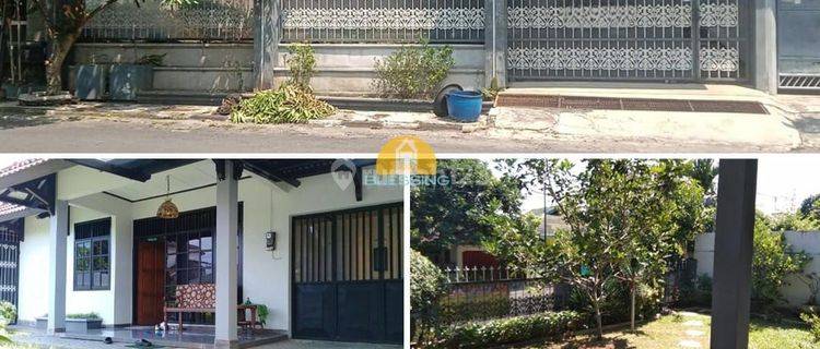 Rumah Bagus Full Furnished di Srondol Asri, Banyumanik 1