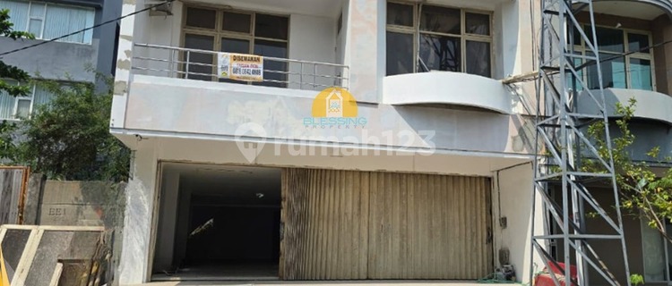 Ruko Strategis Cocok untuk Usaha di Puri Mediterania 1