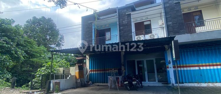 3-Storey Shop House with Spacious Parking in Kerambitan Liz 1