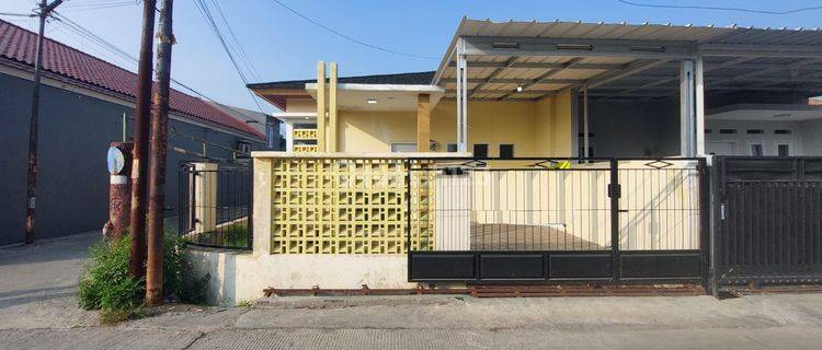 Rumah Bagus Siap Huni di Cicukang Indah Raya 1