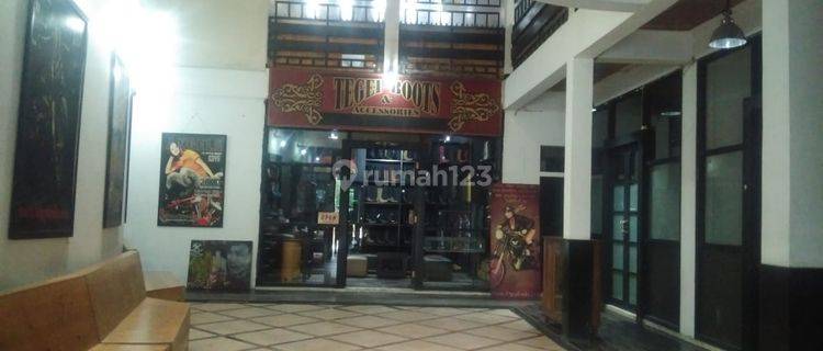 Ruko 3 Lantai Cocok Untuk Cafe Atau Resto di Pelajar Pejuang 1