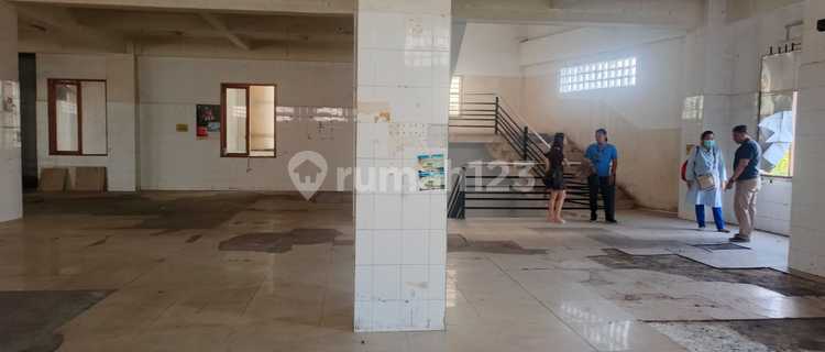 For Rent: Attached Shophouse in Bendungan Hilir, Central Jakarta, Affordable 1