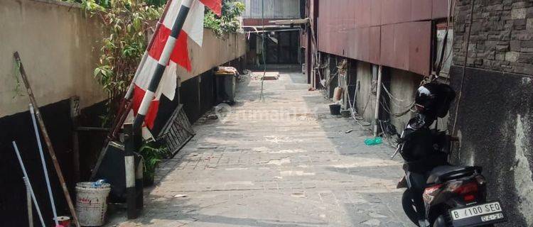 Ruko Kemang Butuh Renovasi Murah  1