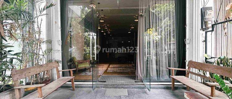 Shophouse for Long Term Rent on Jl Raya Kuta 1