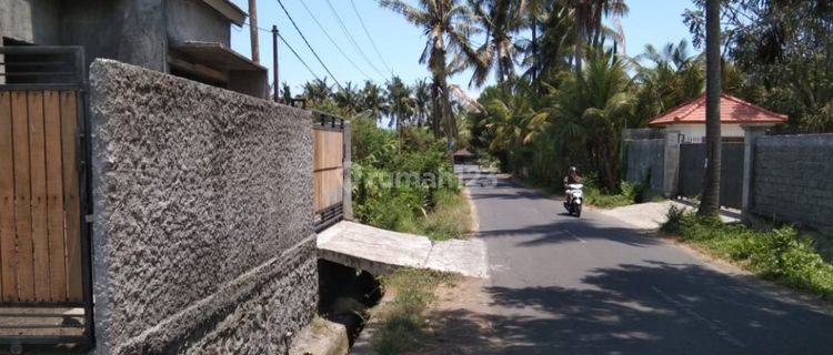 Tanah Kavling Dekat Pantai Saba Dijual 1