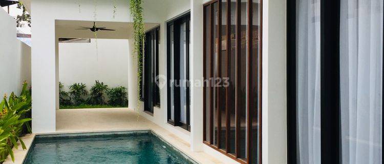 Villa Cantik Brand New Lokasi Premium di Umalas, Kerobokan, Bali 1