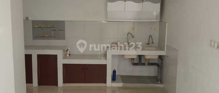 Minimalist 2-Storey Ready-to-Occupy House in Graha Wahid Semarang 1
