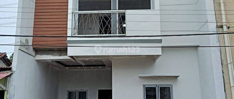 Rumah Baru 2,5 Lantai + Rofftop di Cipayung Akses Dekat Stasiun  1