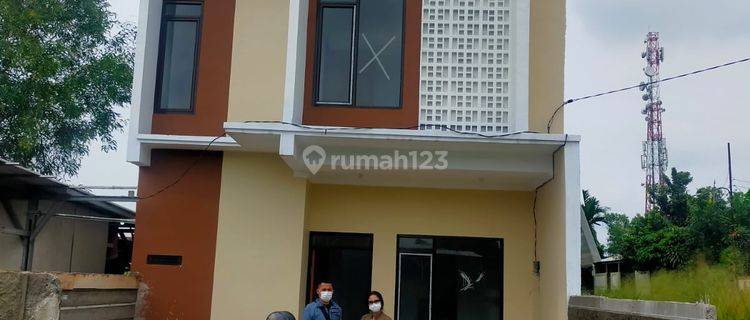 Rumah 2 Lantai Baru Hanya 10 Unit di Jalan Bakti Luk , Tangerang 1